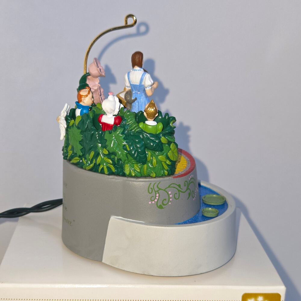 Hallmark Keepsake Dorothy and the Munchkins Wizard of Oz Christmas Ornament 2006 - Picture 12 of 13
